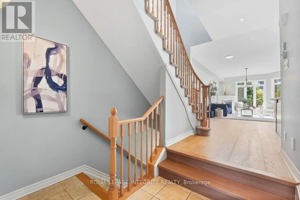 1014 OTTENBRITE CRESCENT