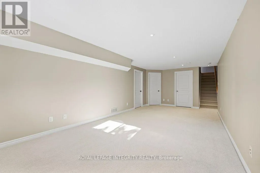 1014 OTTENBRITE CRESCENT
