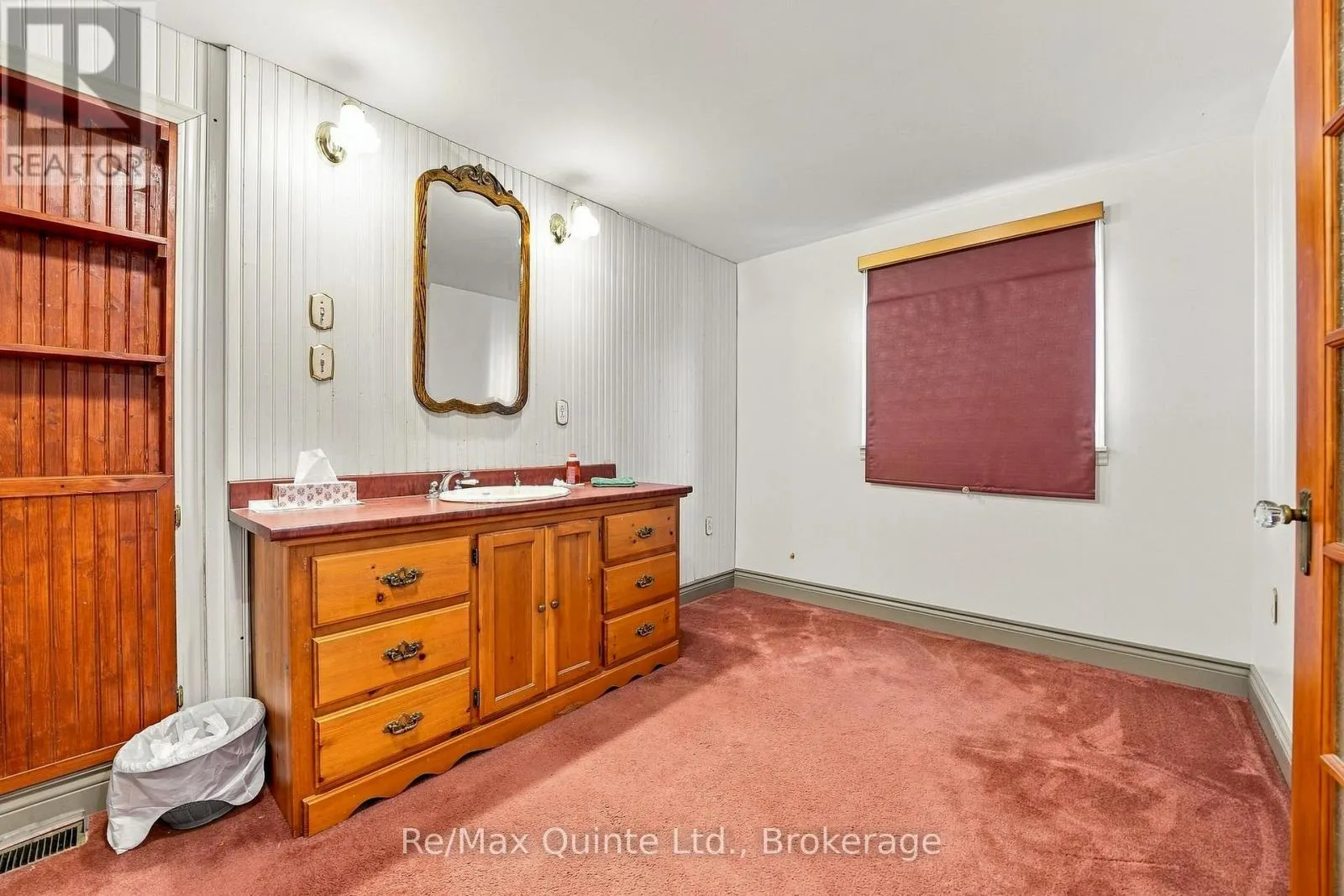 170 MOIRA STREET W