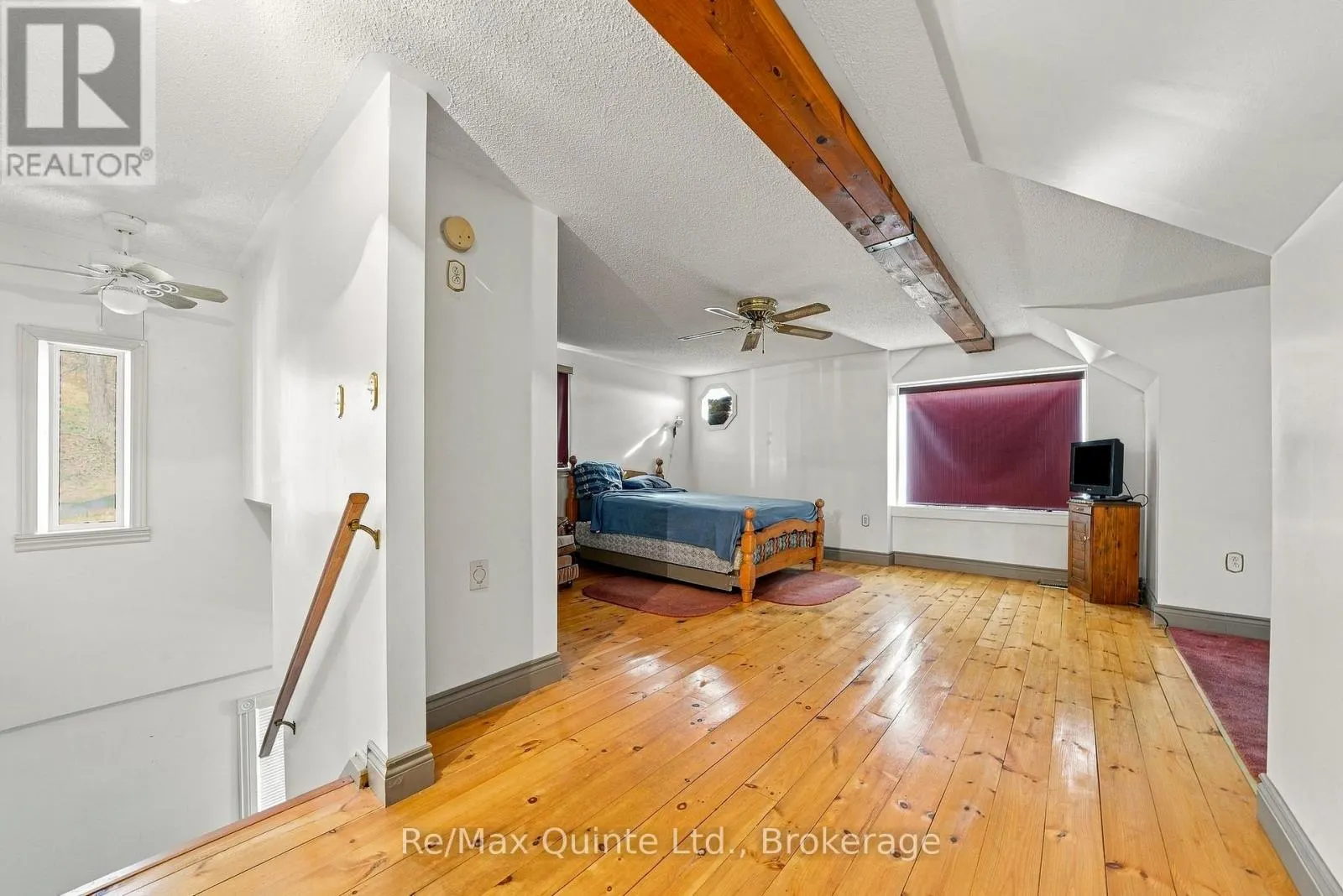 170 MOIRA STREET W