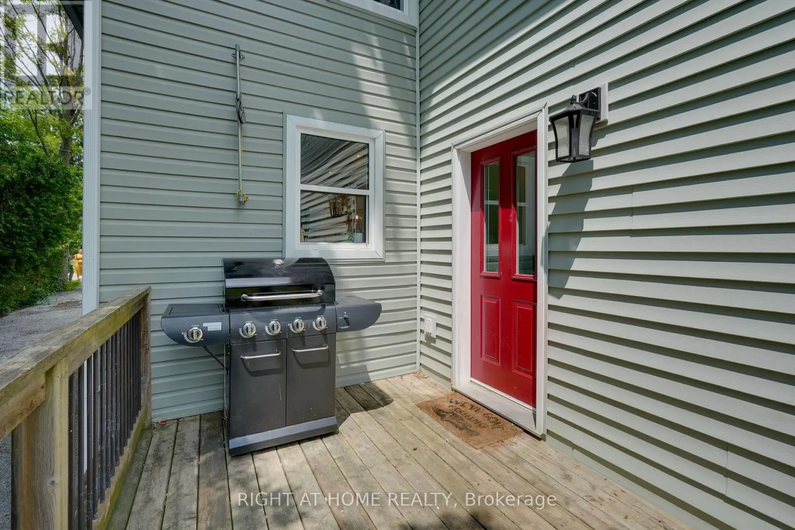 123 JOHN STREET