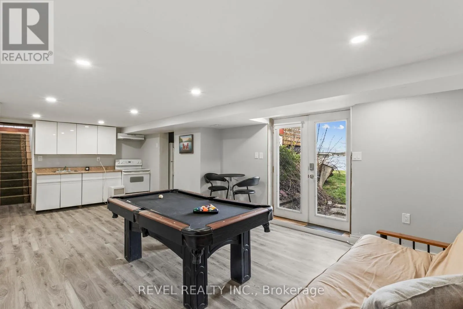 151 BEEHIVE DRIVE