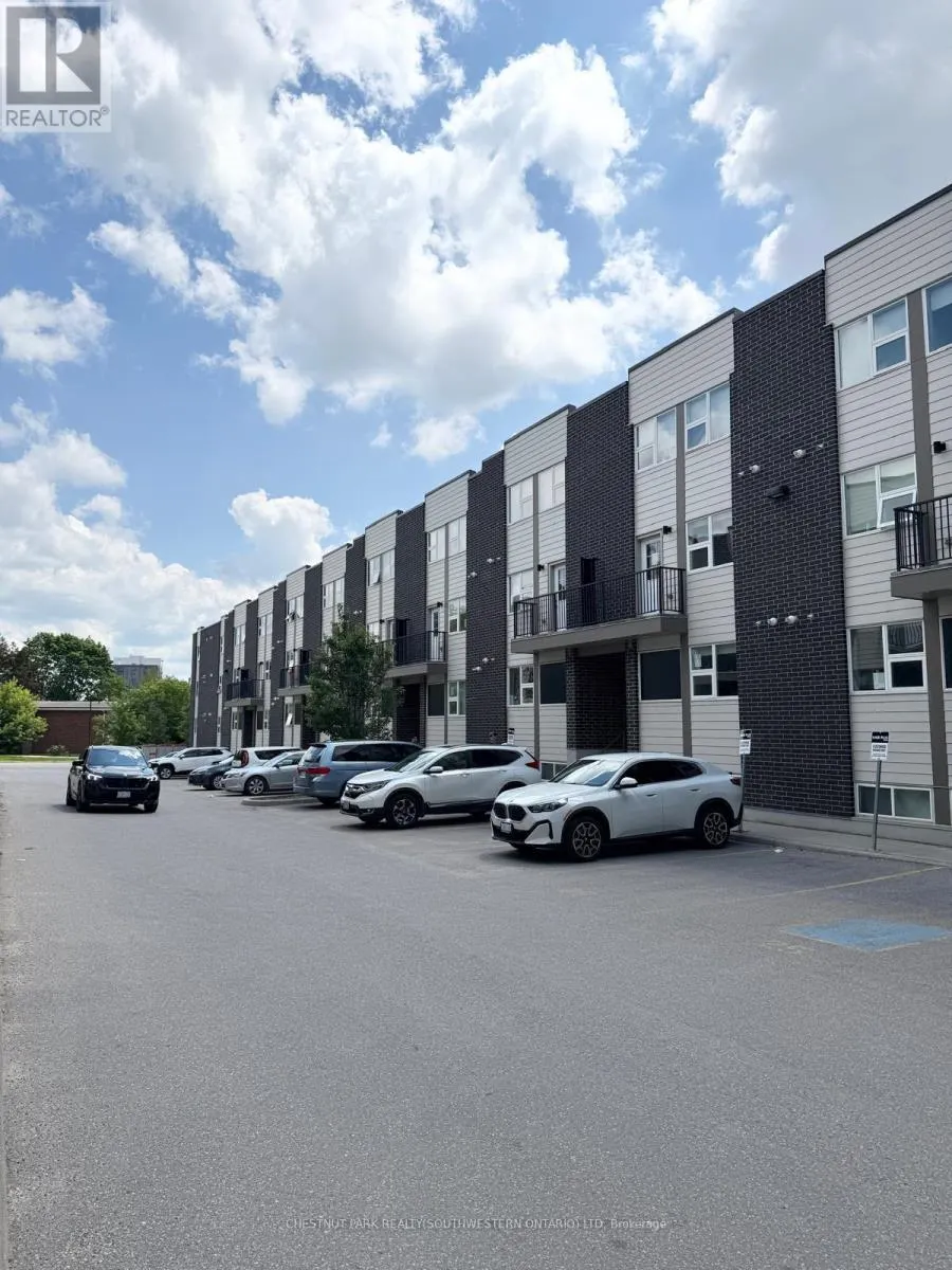 114 - 338 ALBERT STREET