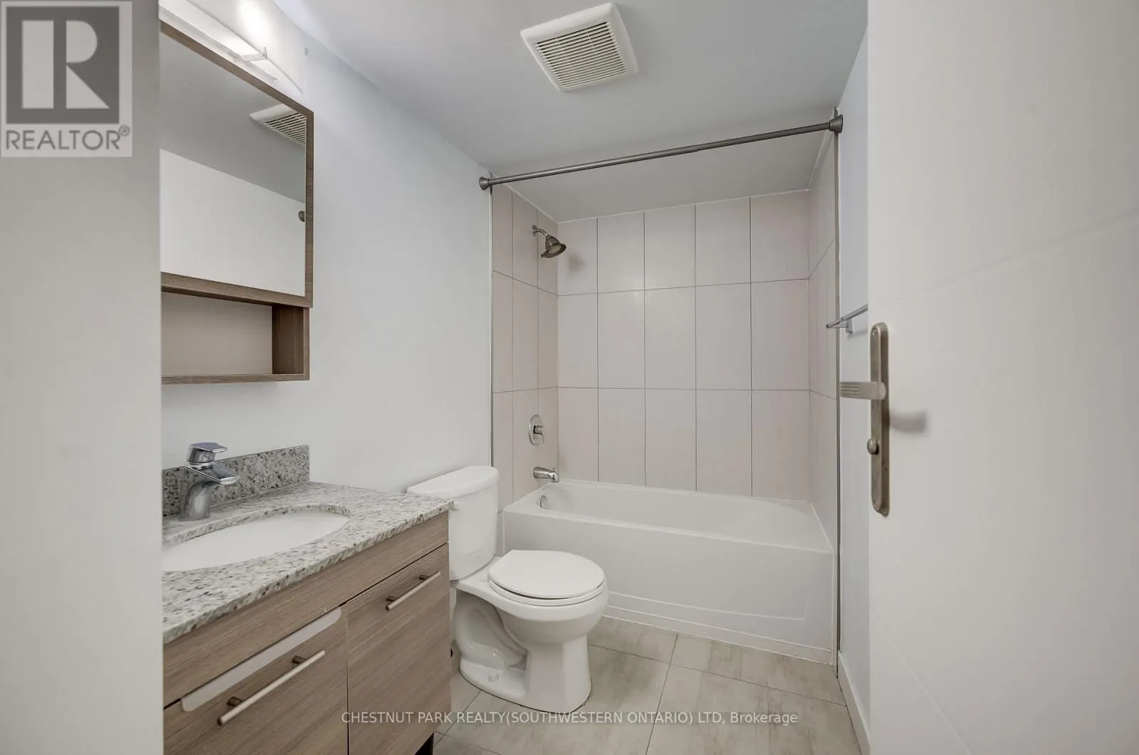 114 - 338 ALBERT STREET