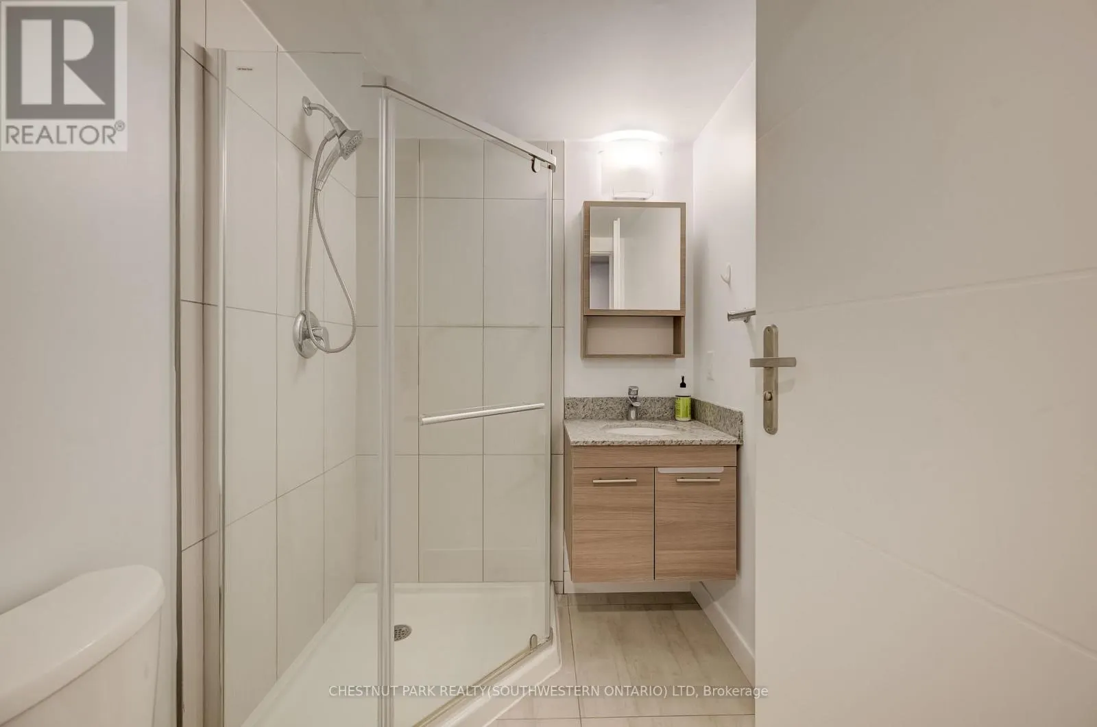 114 - 338 ALBERT STREET