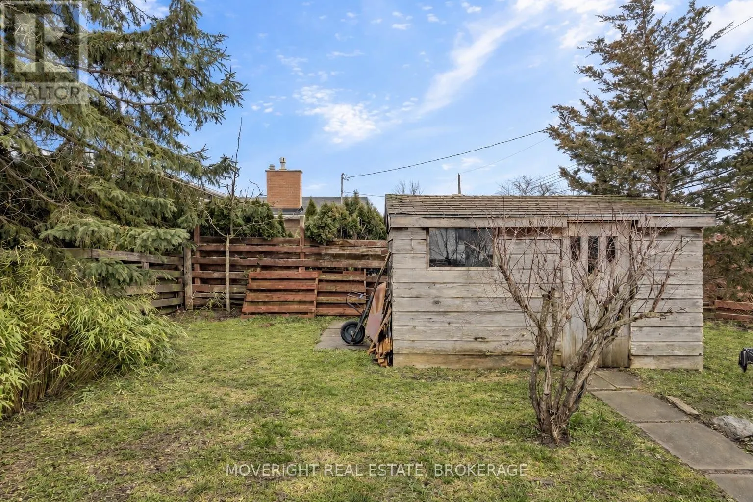 618 LINCOLN STREET