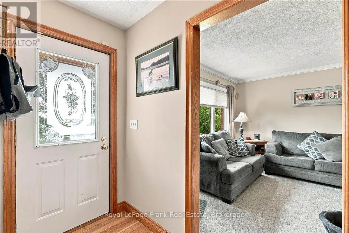 178 ROBLIN ROAD