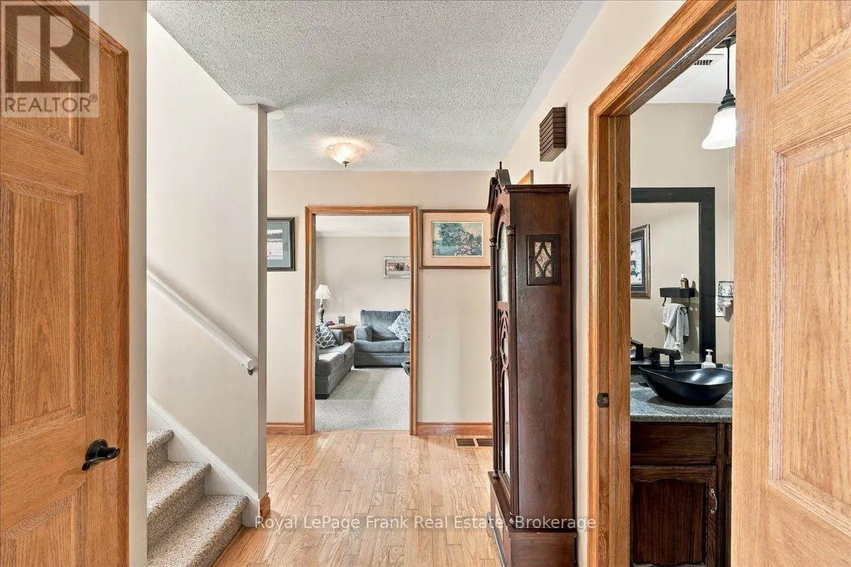 178 ROBLIN ROAD