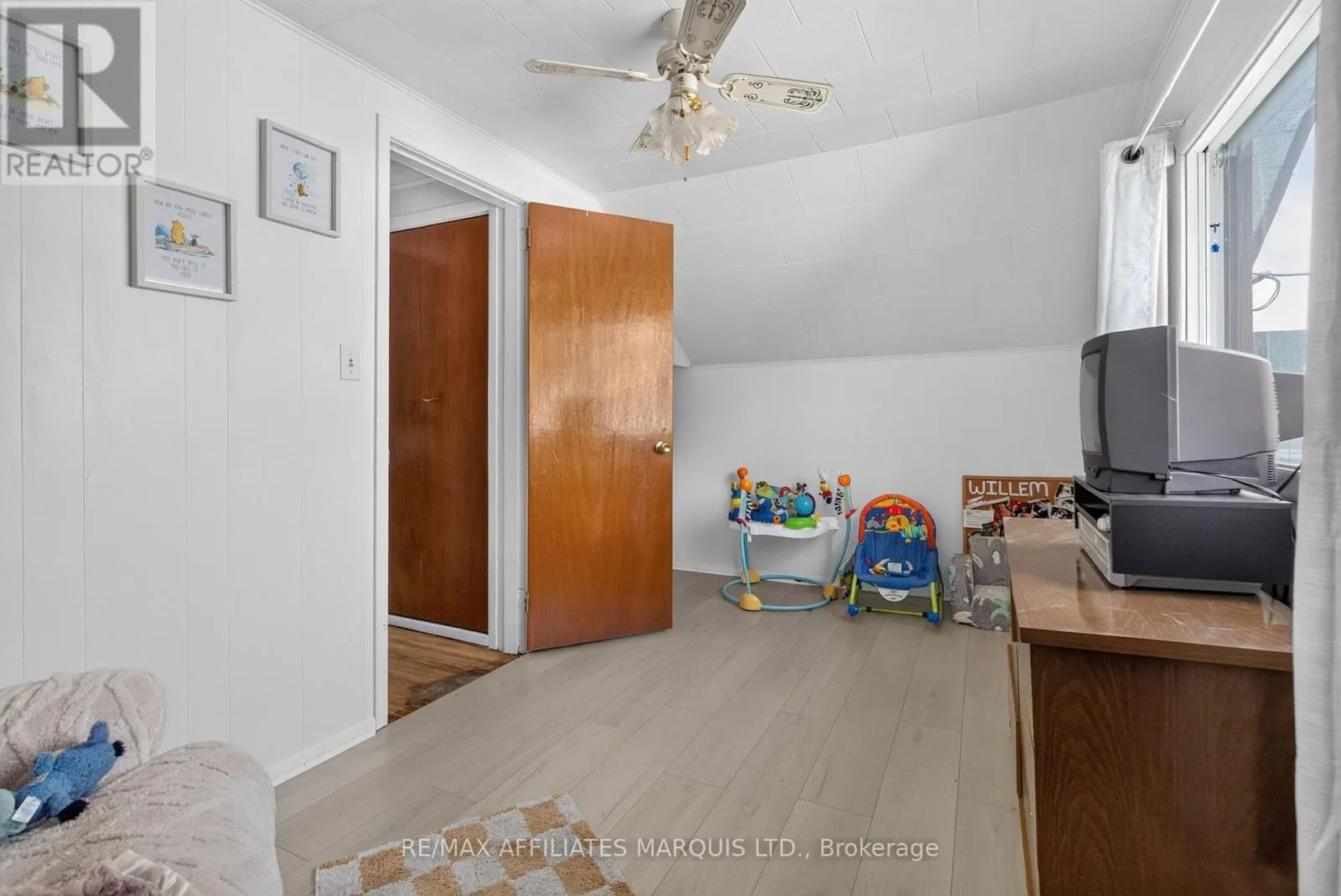 41 ELEVENTH STREET E