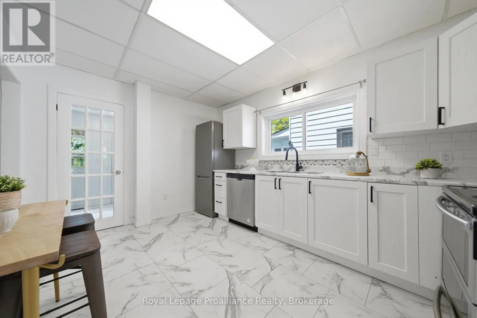 82 MARMORA STREET