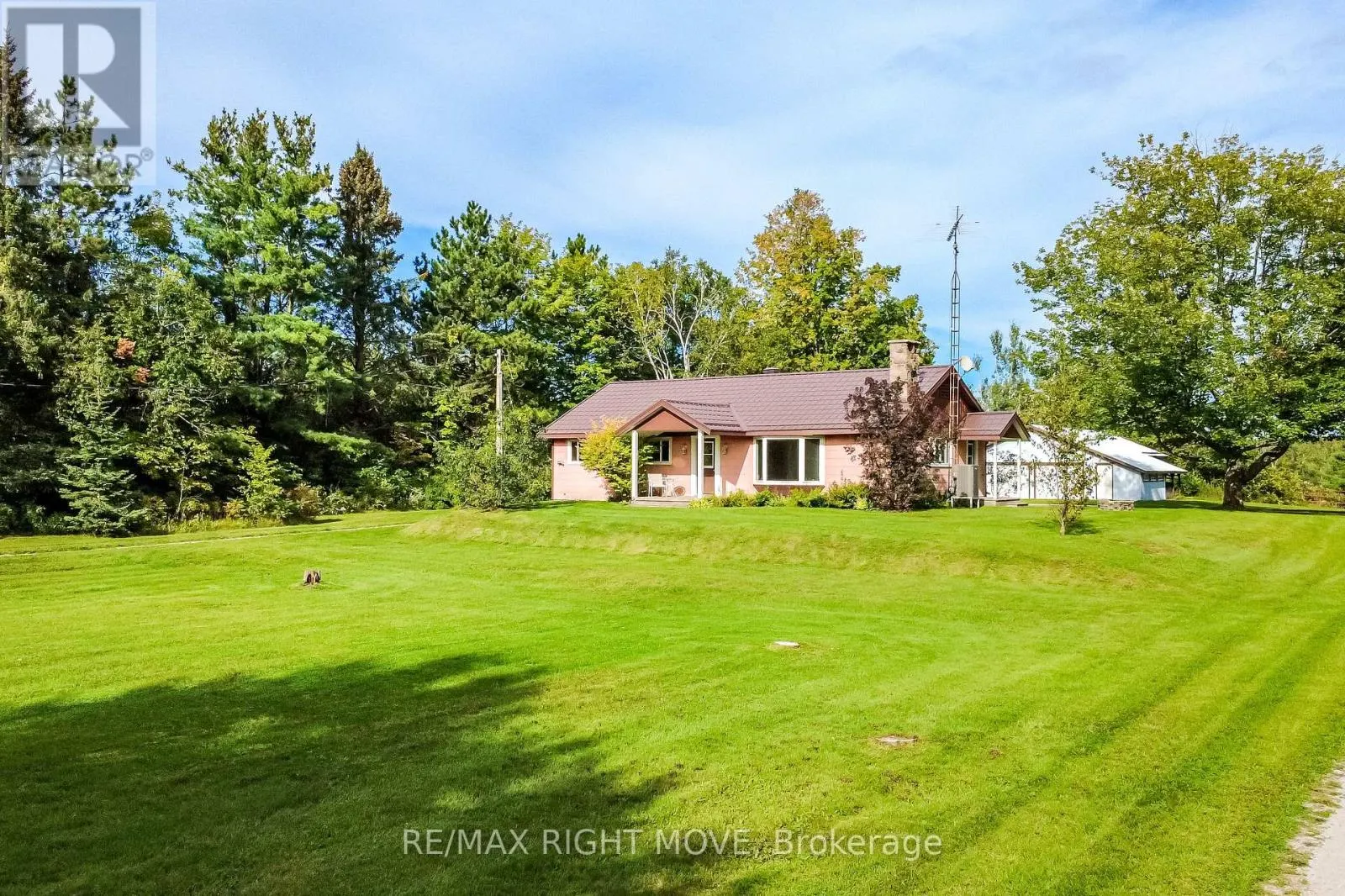 574 LAKE DALRYMPLE ROAD