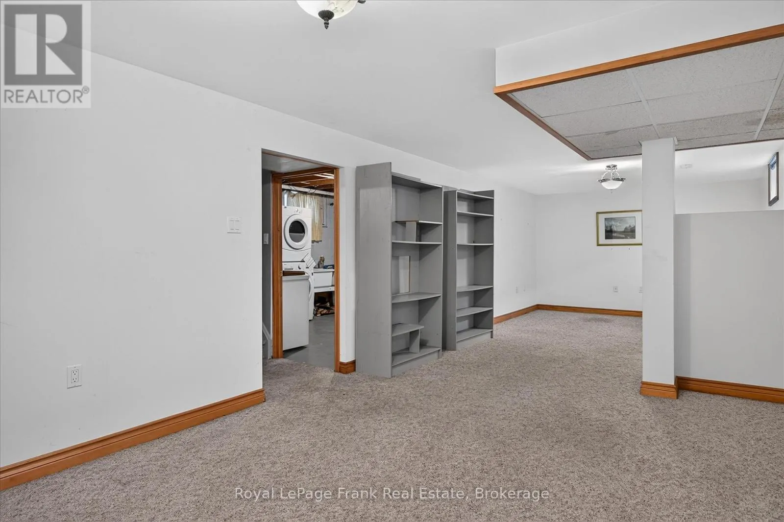 870 HEMLOCK STREET