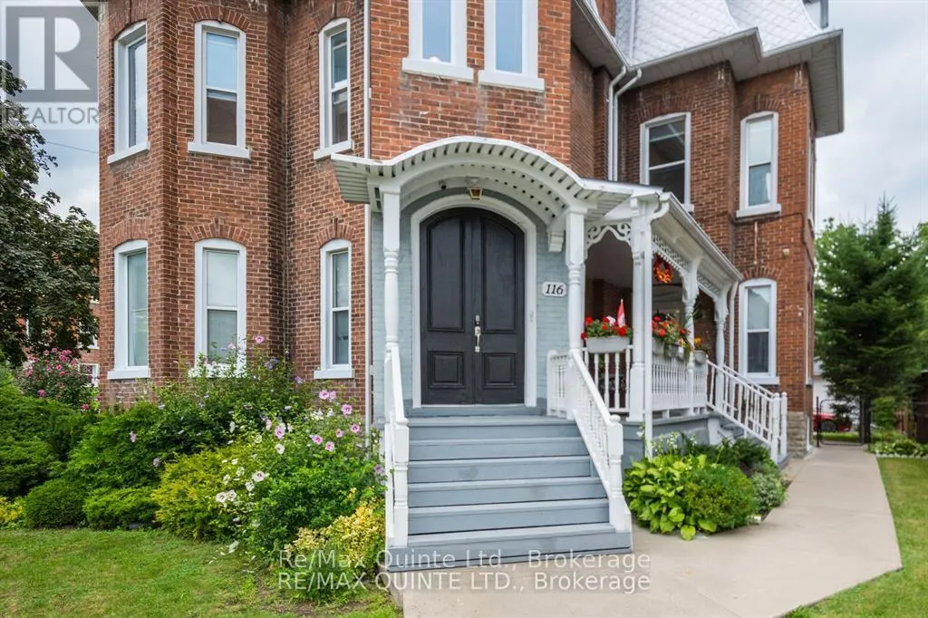 5 - 116 KING STREET #5