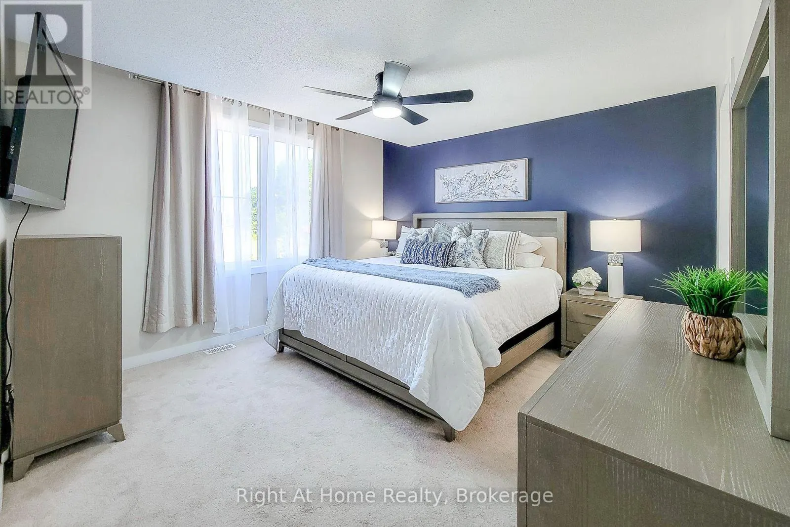 3 TRAILSIDE DRIVE
