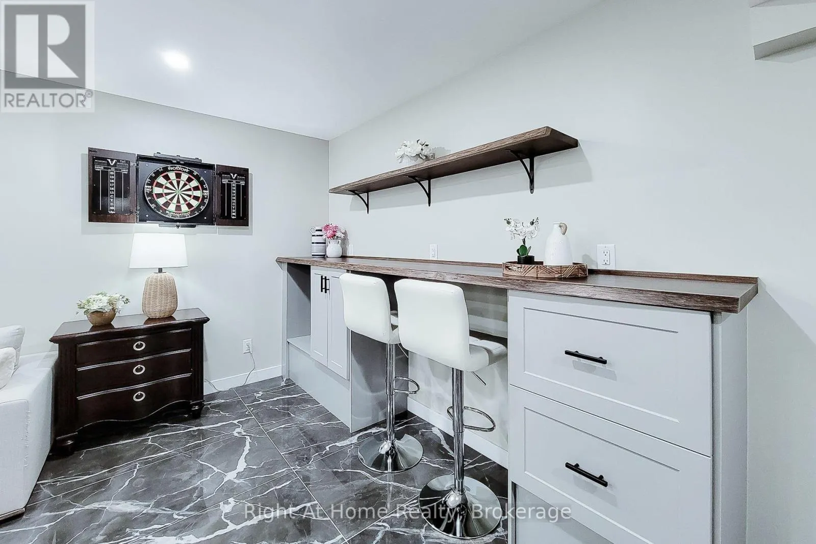 3 TRAILSIDE DRIVE