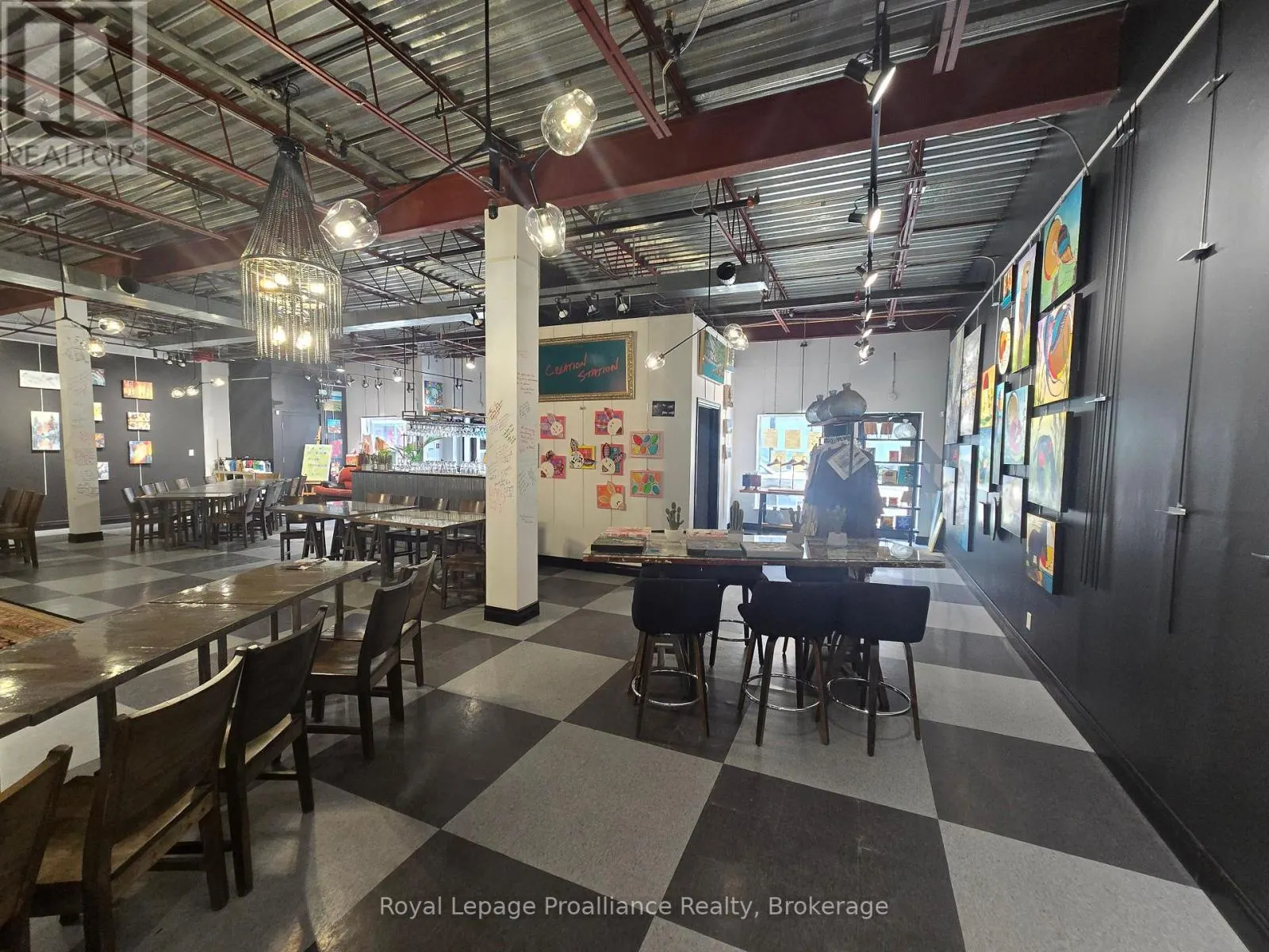 114 - 22 FRONT STREET #114