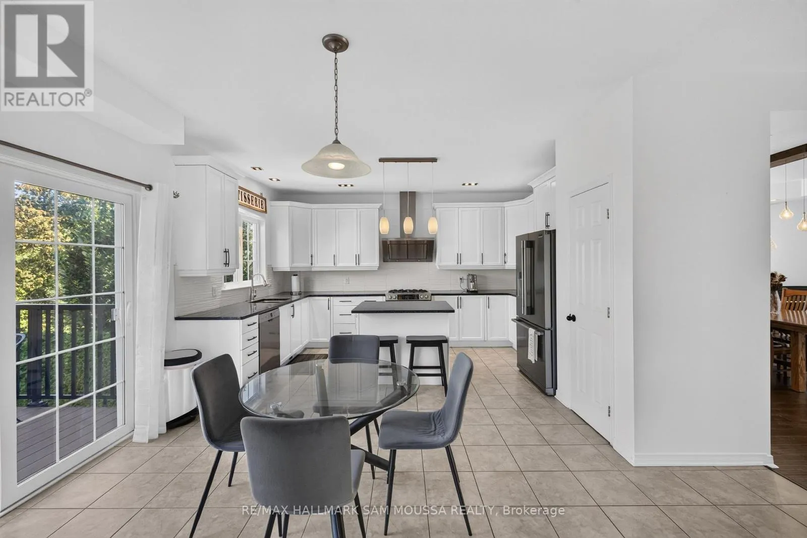 531 DALEWOOD CRESCENT