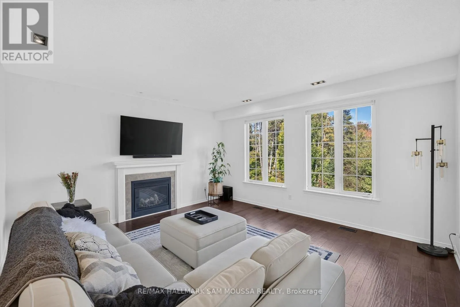 531 DALEWOOD CRESCENT