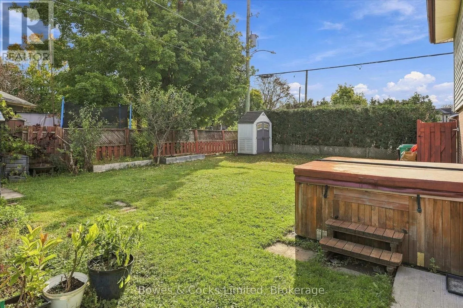 532 RAYMOND STREET