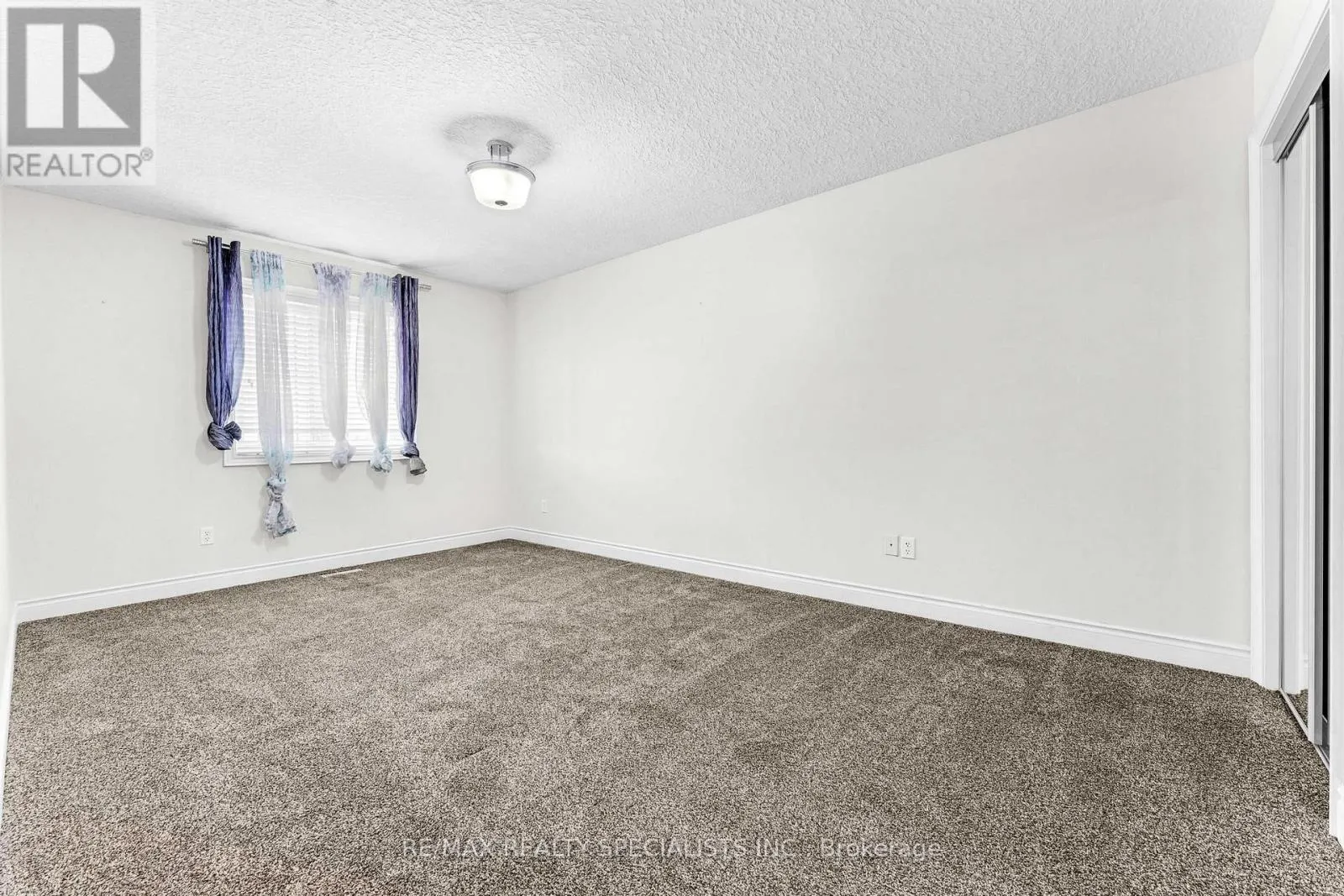 708 SPITFIRE STREET