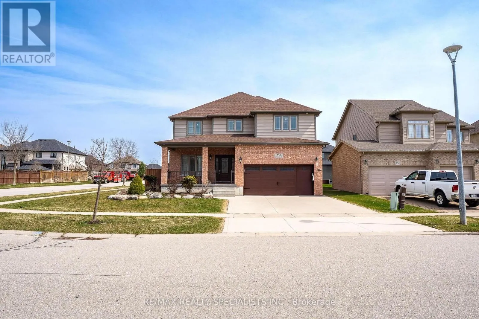 708 SPITFIRE STREET