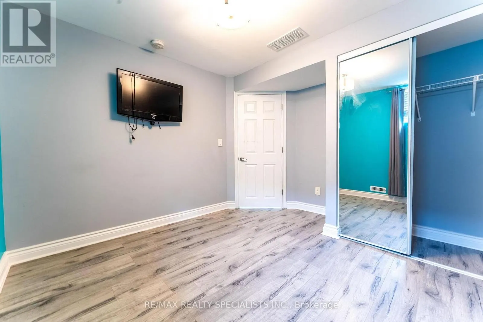 708 SPITFIRE STREET