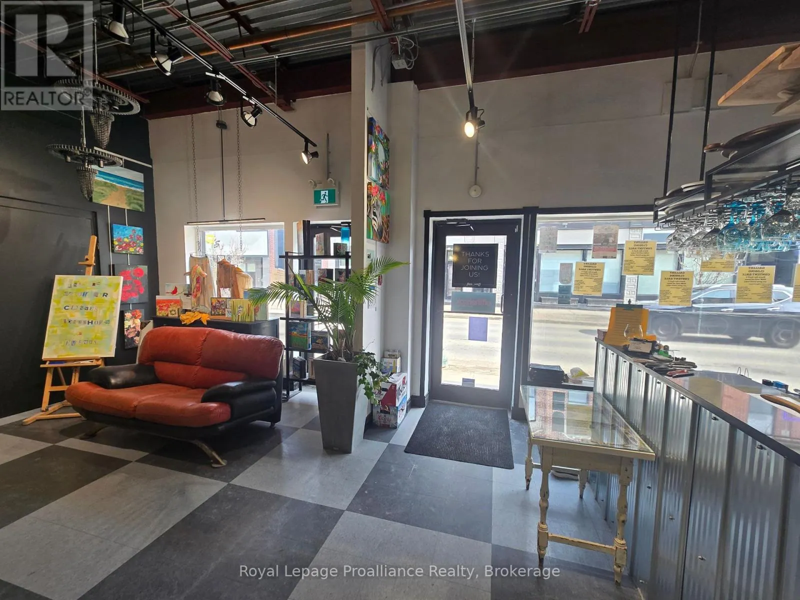 113 - 22 FRONT STREET #113