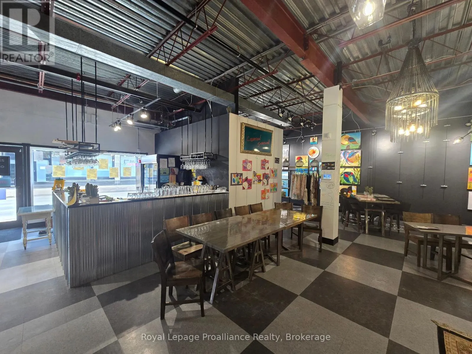 113 - 22 FRONT STREET #113