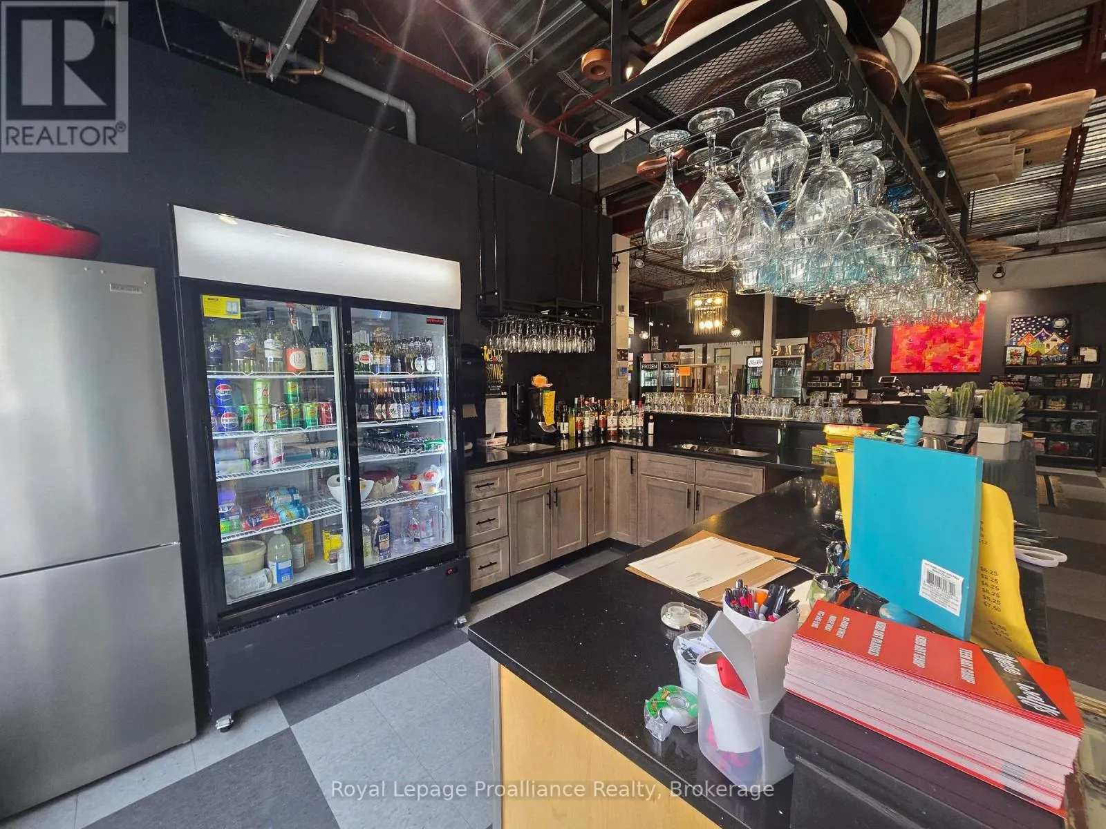 113 - 22 FRONT STREET #113
