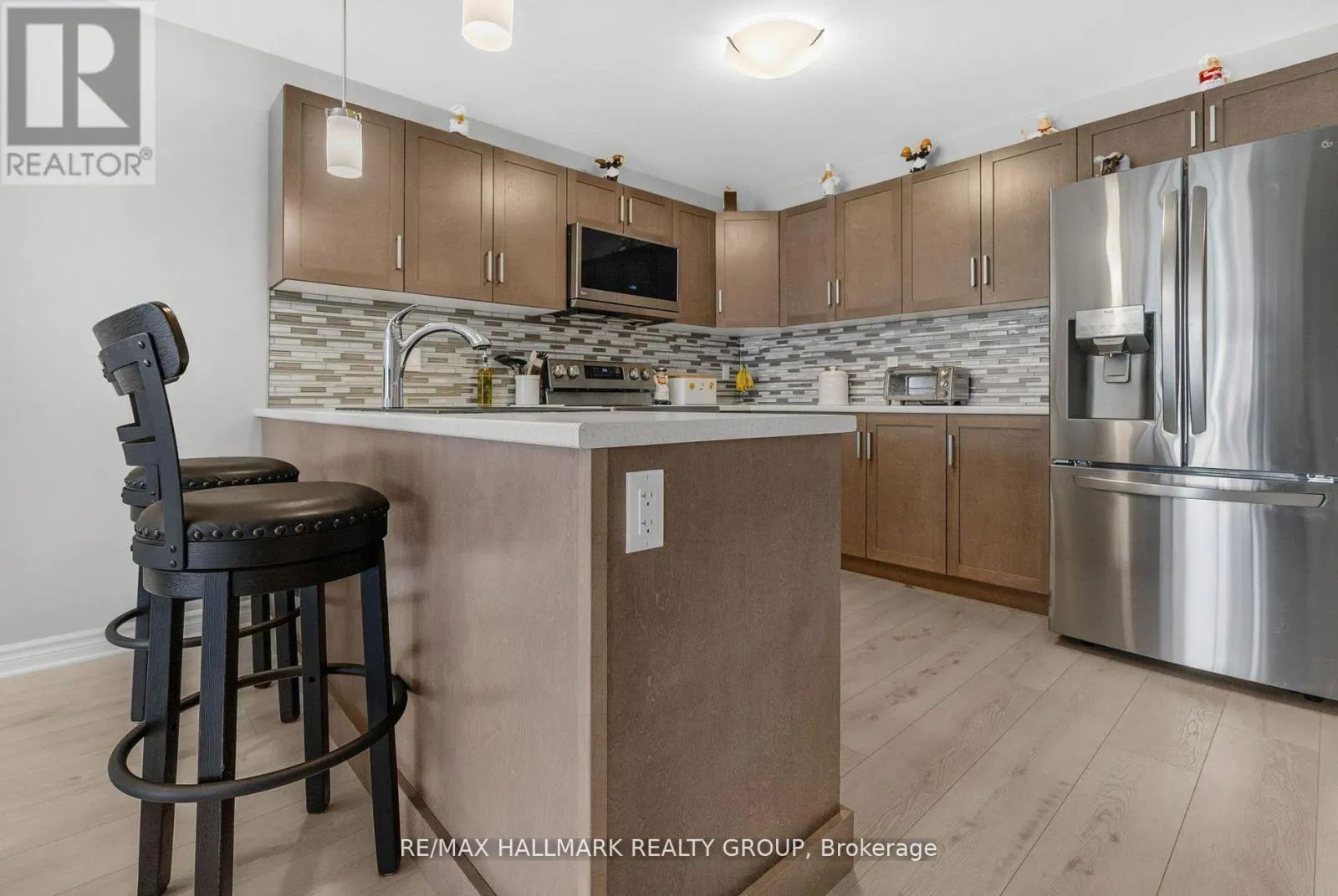 92 SEABERT DRIVE