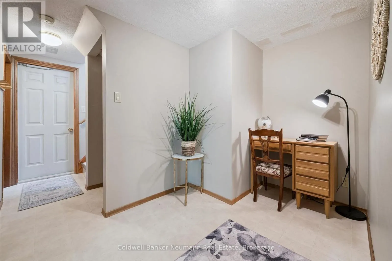 24 BRIARLEA ROAD