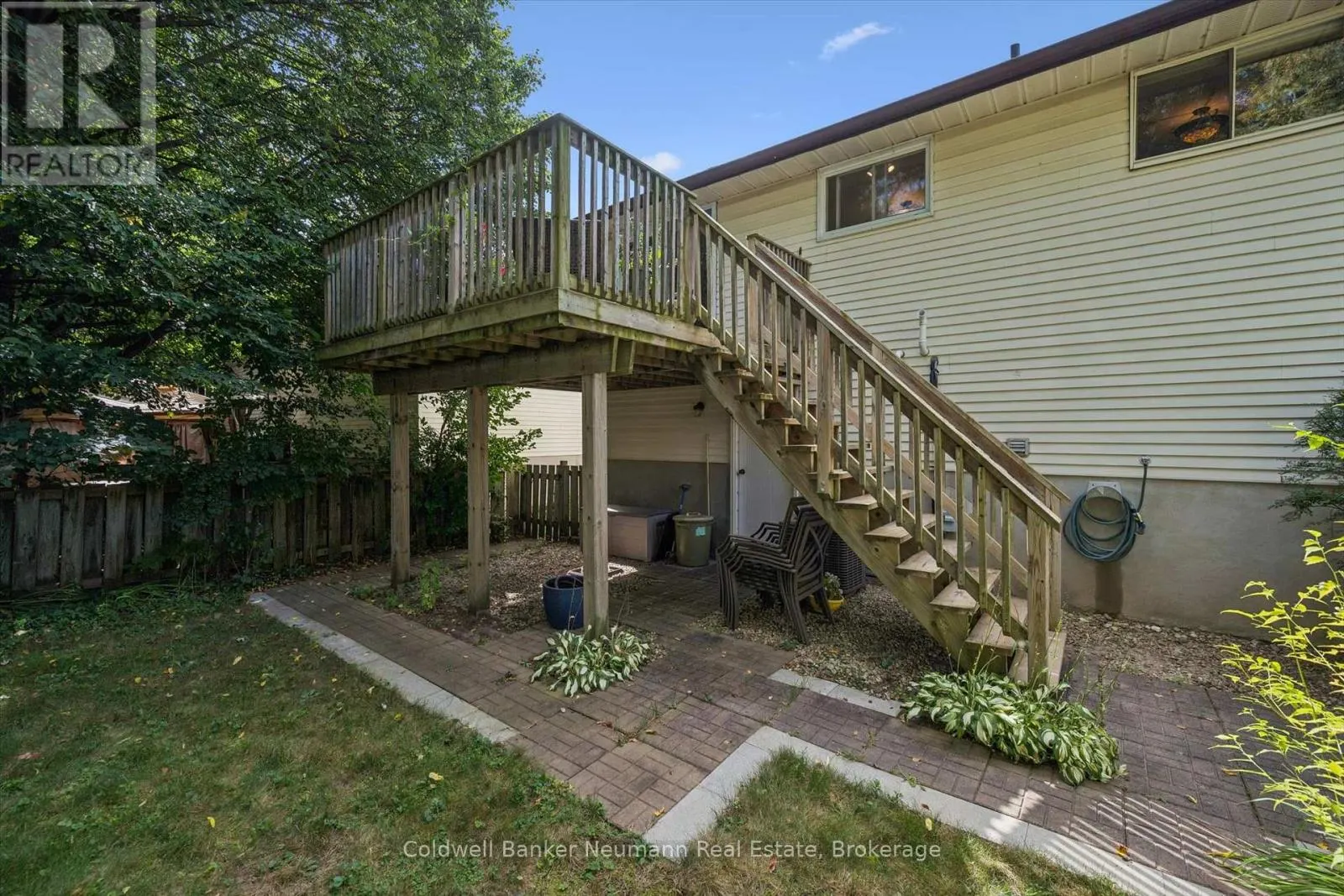 24 BRIARLEA ROAD