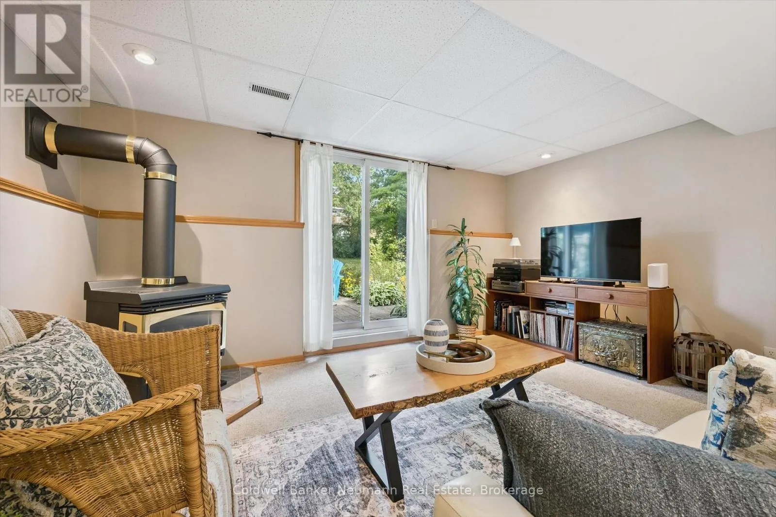 24 BRIARLEA ROAD