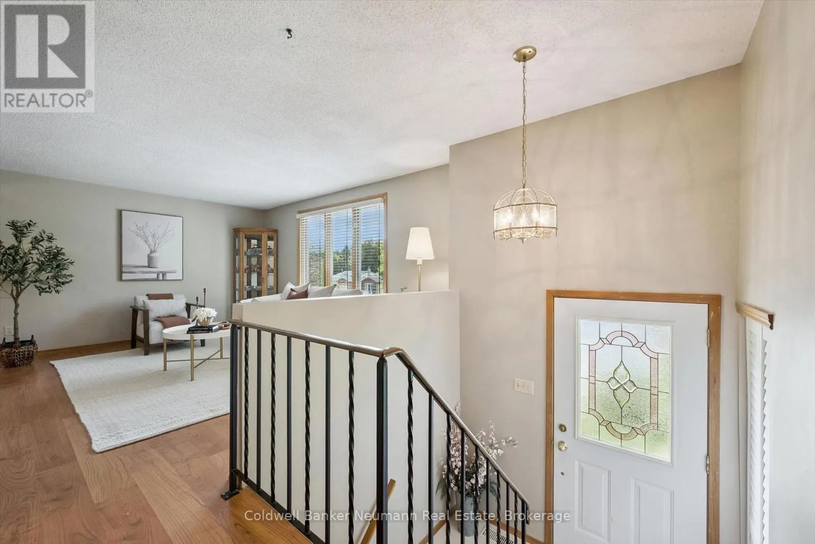 24 BRIARLEA ROAD