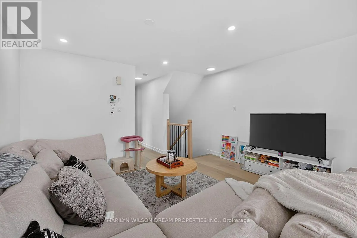 D - 4522 INNES ROAD