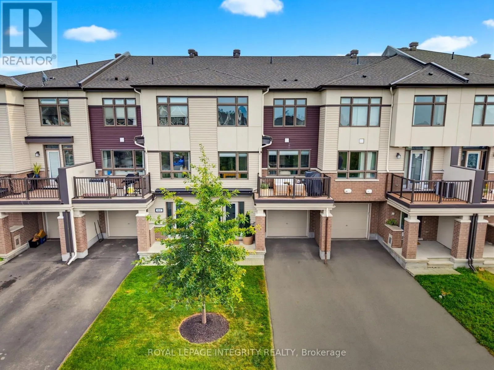 66 FEATHERTOP LANE
