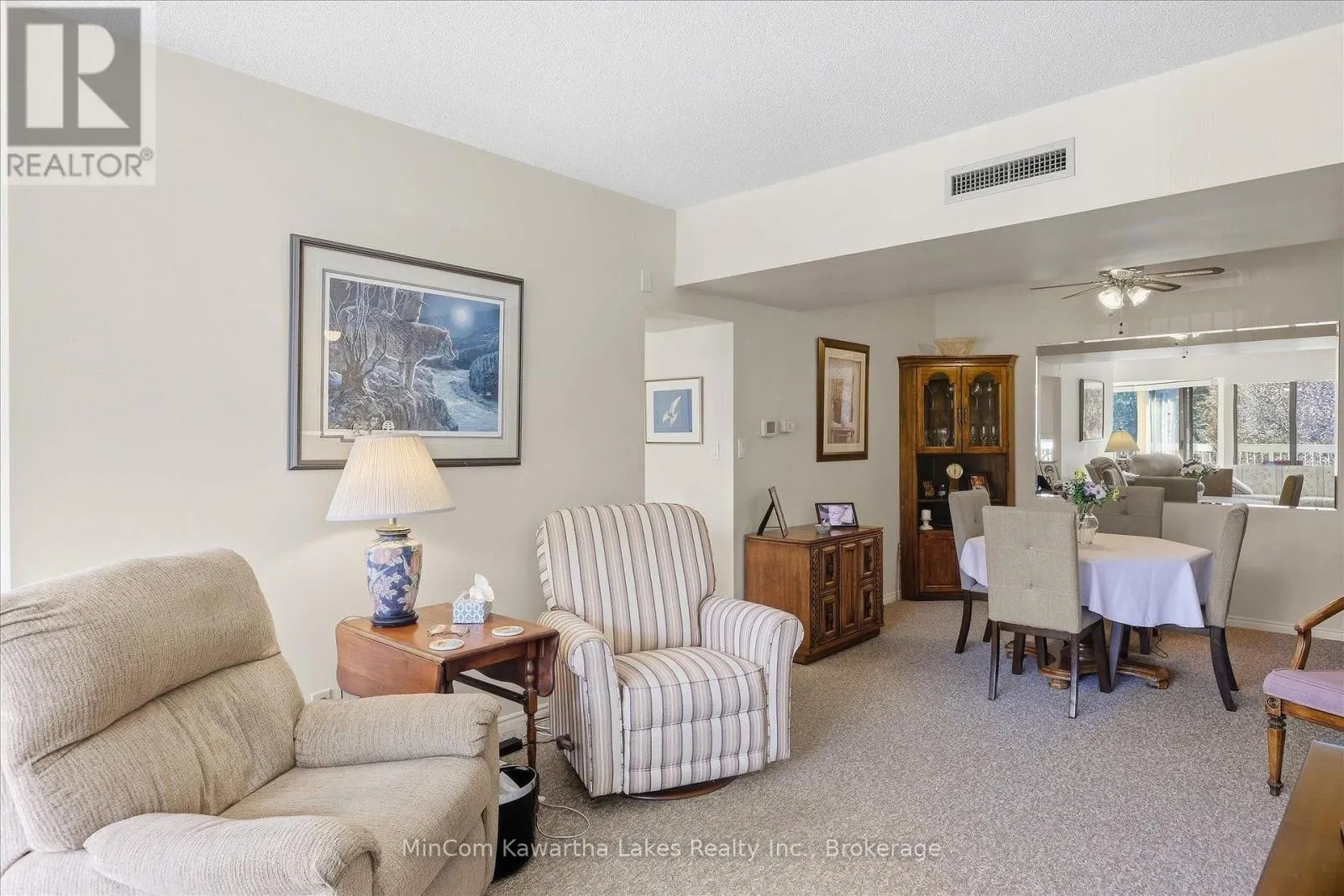 207 - 40 AUBURN STREET #207