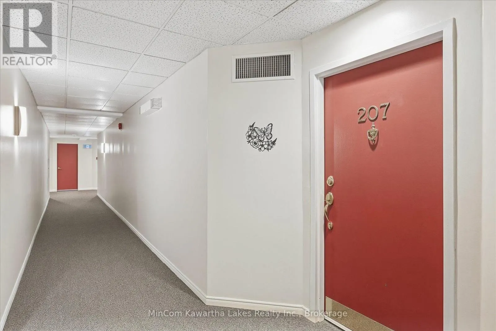 207 - 40 AUBURN STREET #207