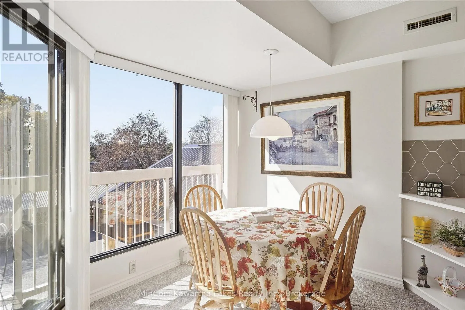 207 - 40 AUBURN STREET #207