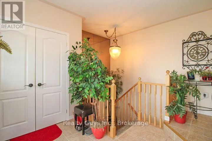 1235 HAGGIS DRIVE