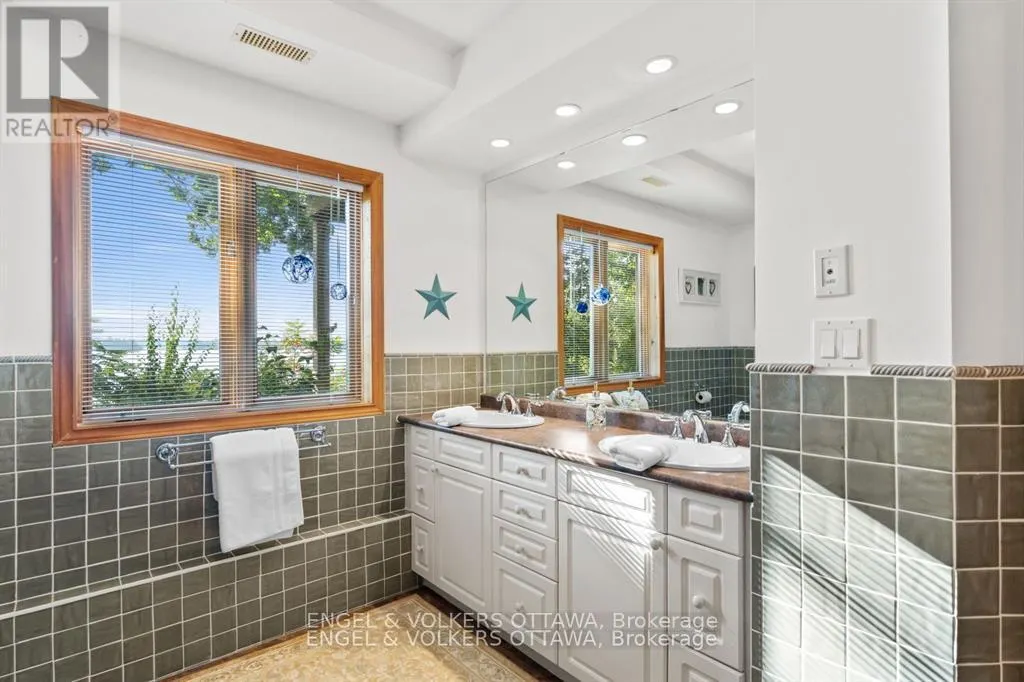 70 BELMONTE LANE