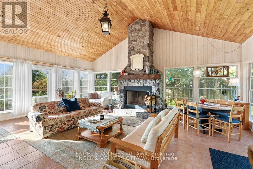 70 BELMONTE LANE