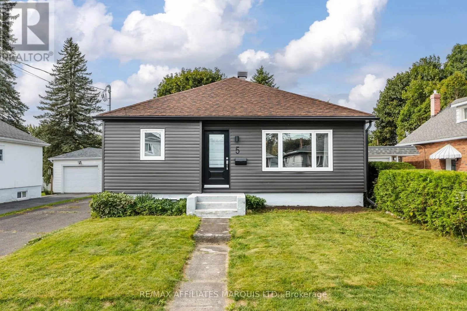 5 ANTHONY STREET