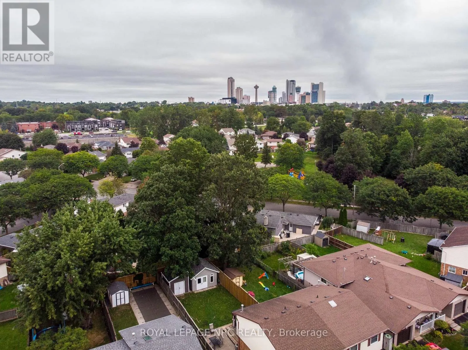 6073 WILDROSE CRESCENT