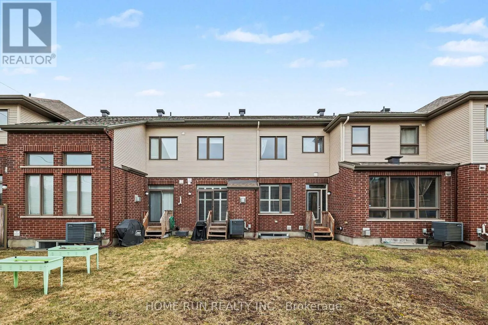 257 DOLCE CRESCENT