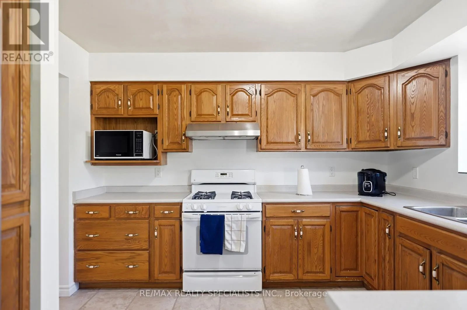 14 ELSON DRIVE