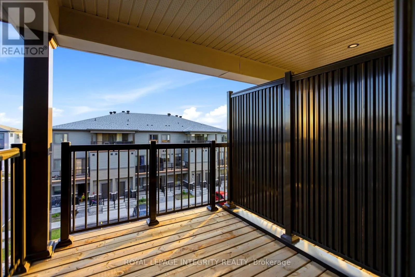 302 PARNIAN PRIVATE
