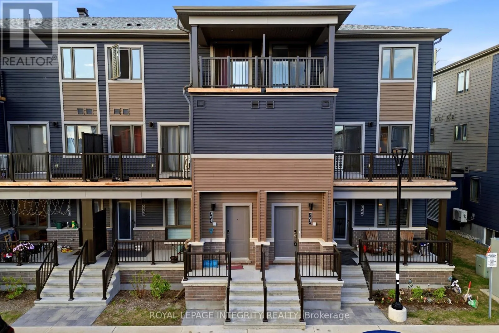 302 PARNIAN PRIVATE