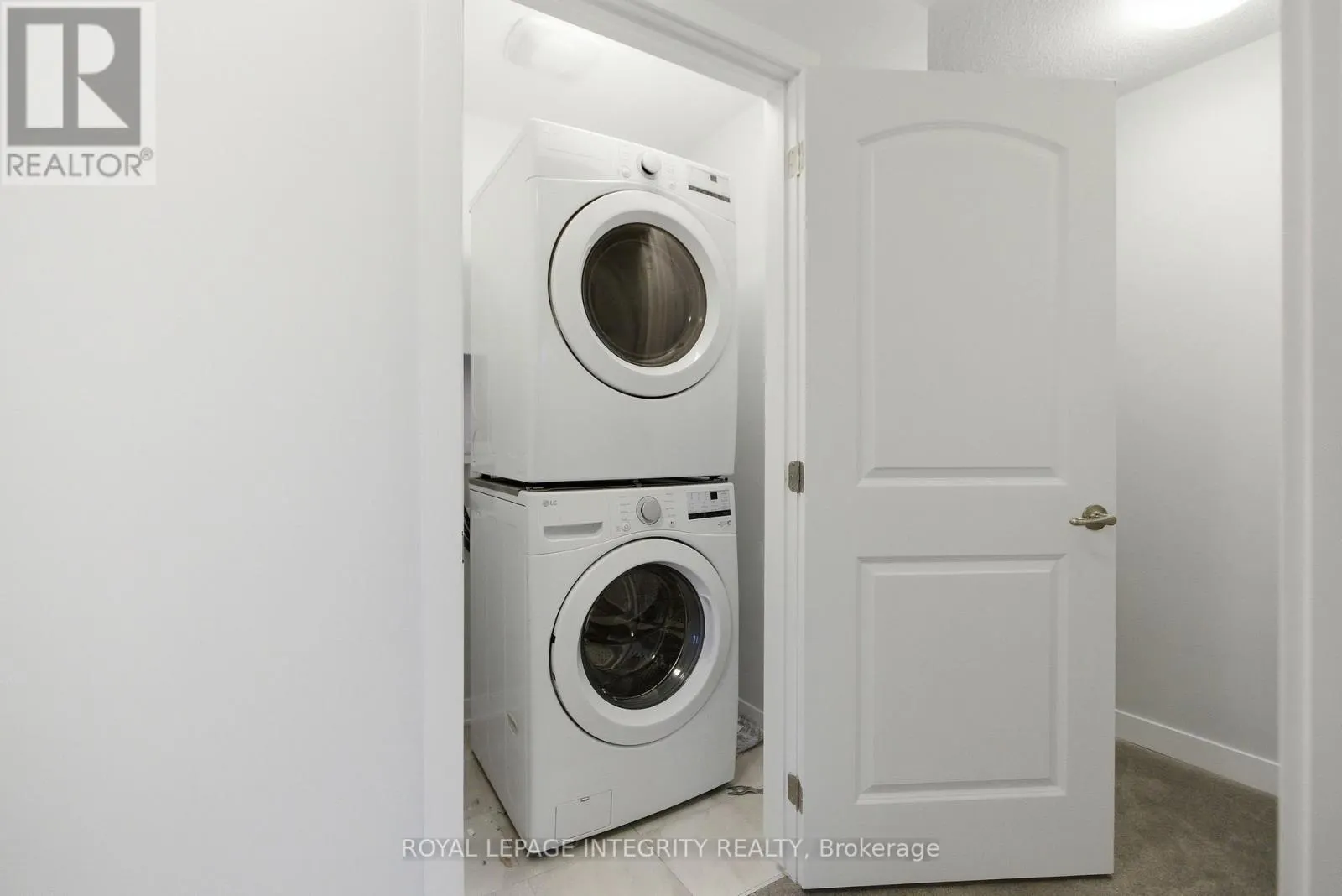 302 PARNIAN PRIVATE