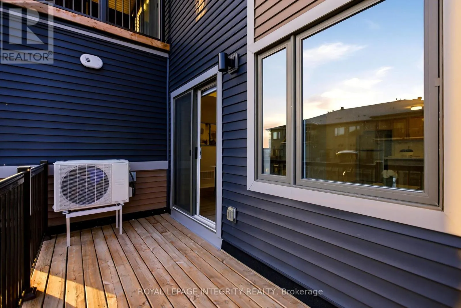 302 PARNIAN PRIVATE